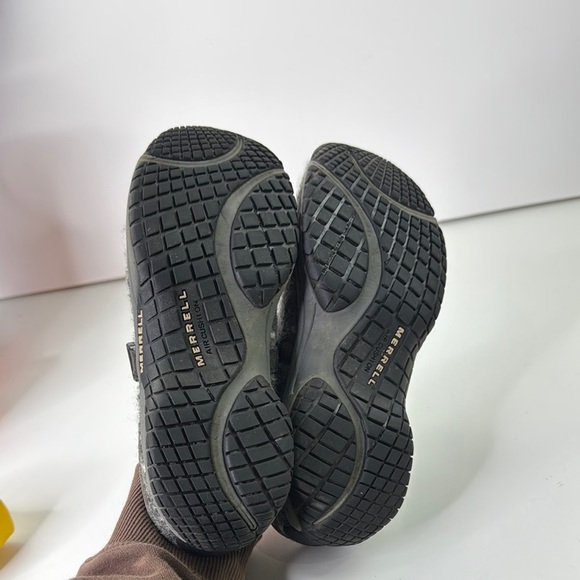 Merrell Grey and Black Women's Slip-on Mary Jane Shoes - Picture 7 of 12